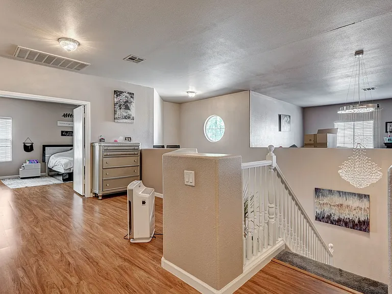 3910 Crooked Oak St — Photo 11
