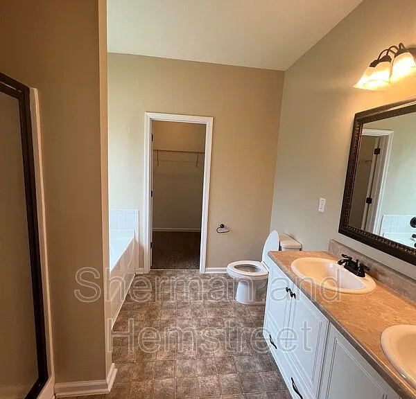 5013 Sunderlund Ct #5013 SUNDERLUND CT — Photo 12