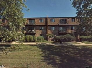 3718 Salem Walk APT BG, Northbrook, IL 60062