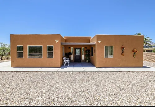 8940 E Tano Pl #GUEST HOUSE Photo 1