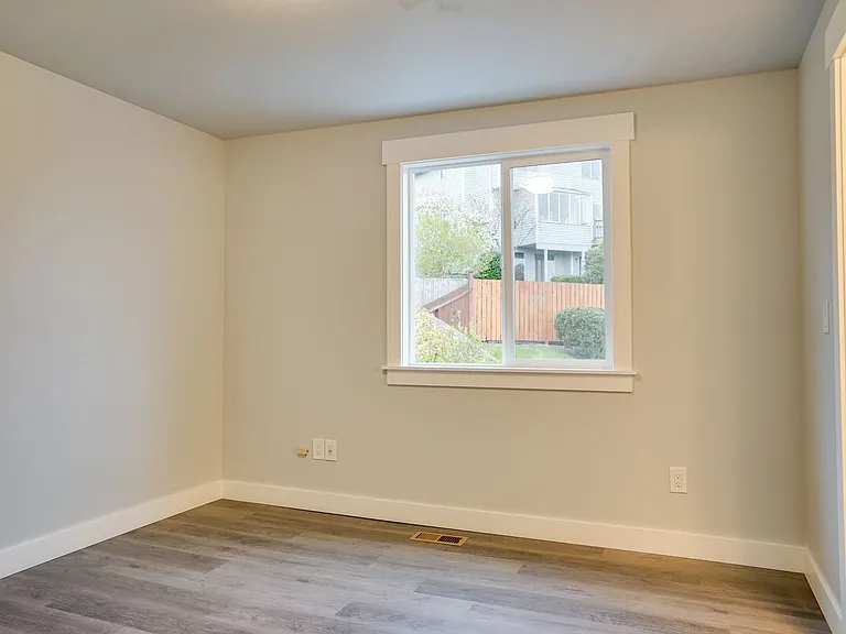 2151 S 278th St — Photo 15