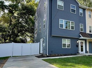 6812 Pechin St, Philadelphia, PA 19128