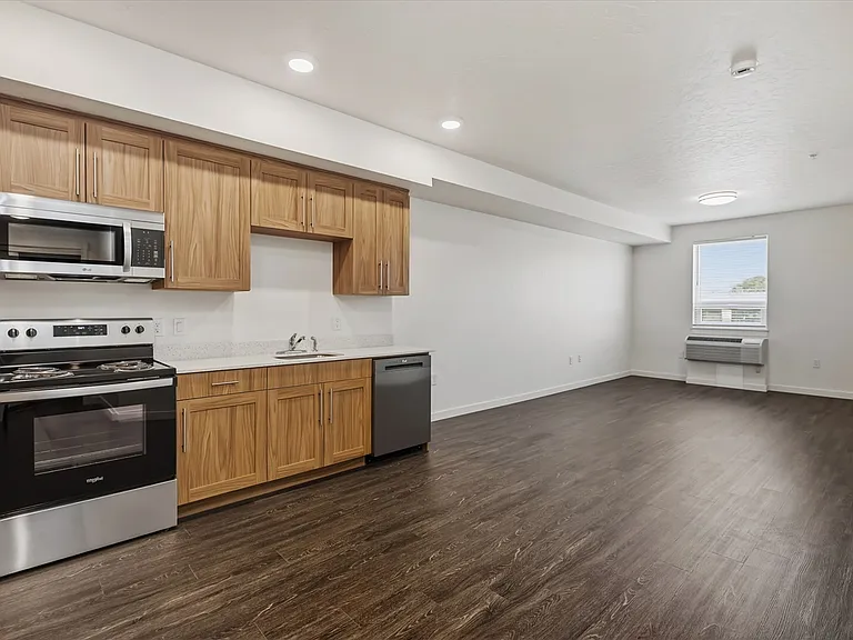 Denton Street Apartments — Photo 10