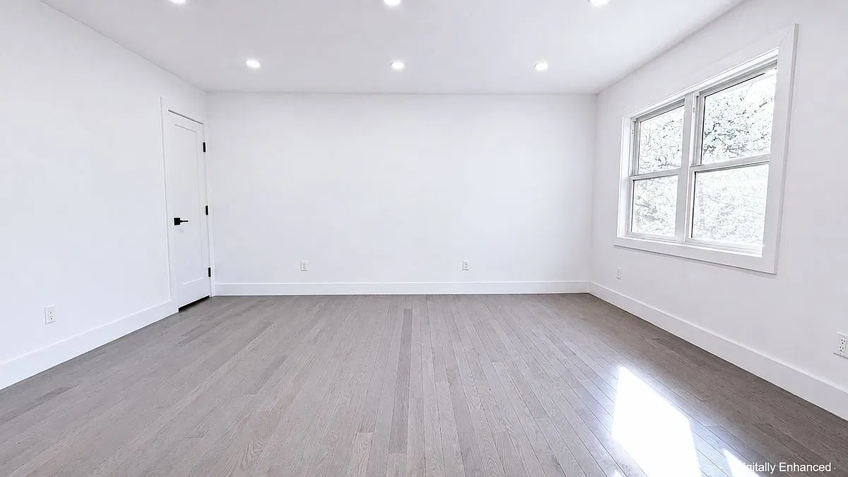 2 bed, 1.0 bath, 816 sqft, $3,500 — Photo 4