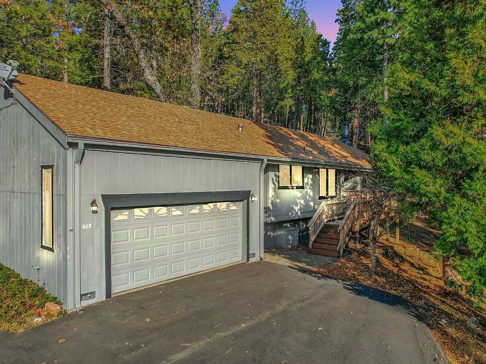 1st image of 607 Dogwood Dr