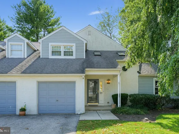97 Hunters Run, Newtown Square, PA 19073