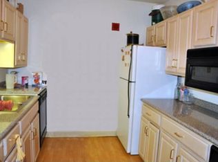 59 Old Hackett Hill Rd APT 4, Manchester, NH 03102