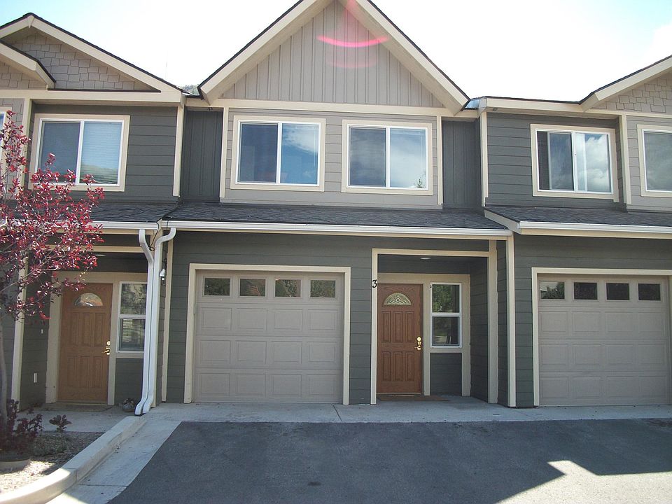 Front of Townhome
