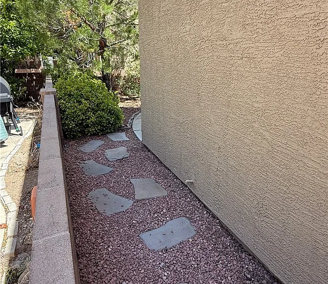 10024 Via Toro Ave — Photo 5