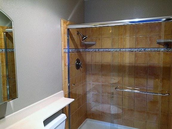 3rd image of 712 Via Casitas