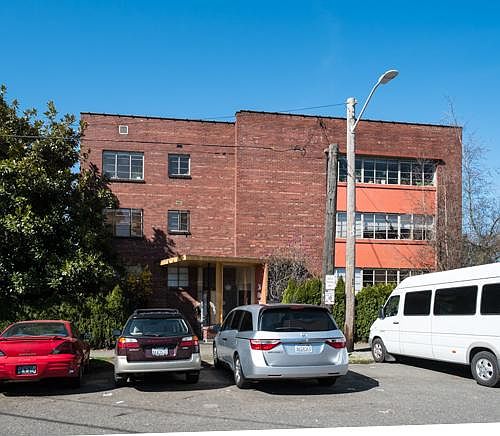 1st image of 303 Harvard Ave E #202