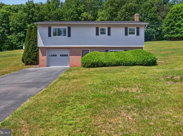 240 Harman Rd, Halifax, PA 17032