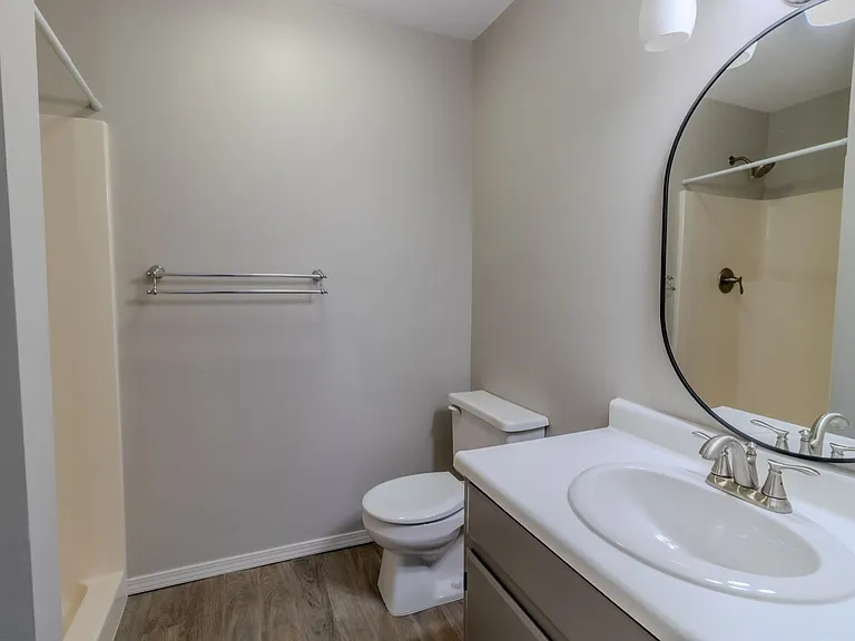 601 Riverine Dr #302 — Photo 12