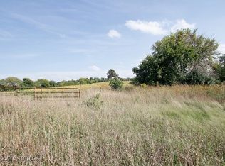 30052 N Dowell Rd, McHenry, IL 60051