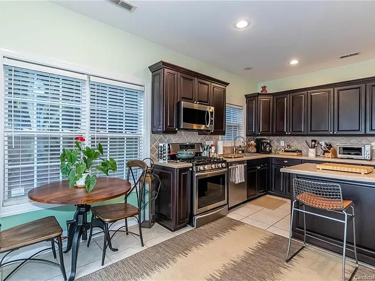 14515 Adair Manor Ct — Photo 11