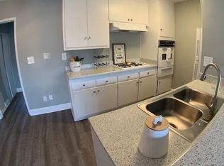 Roscoe Apartments, Winnetka, CA 91306