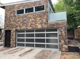 1605 Newfield Ln #B, Austin, TX 78703