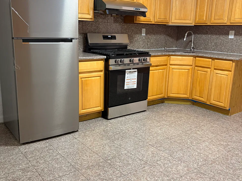 117-17 14th Ave #1