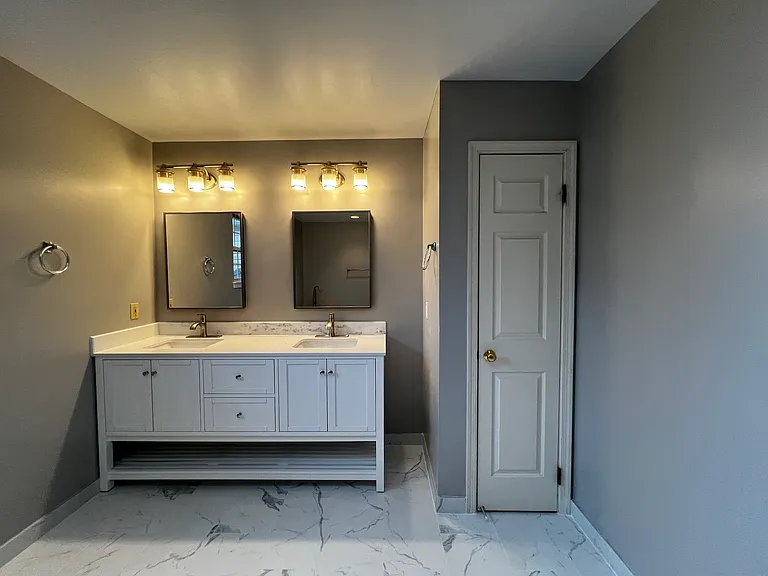 150 Canterbury Ln — Photo 9