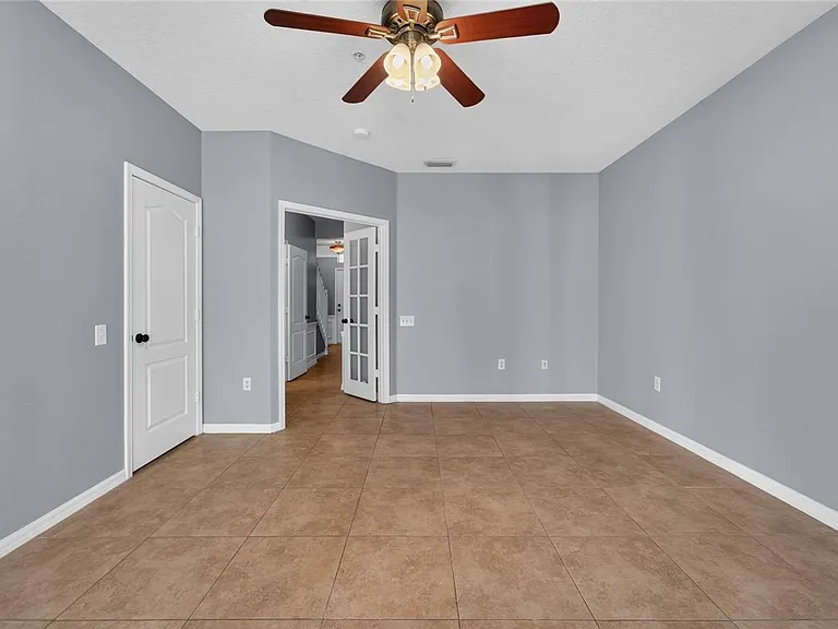 3186 Bayshore Oaks Dr — Photo 14