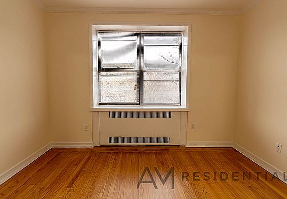 4th image of 3620 Bowne St APT 5C