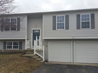953 Radbourne Dr, Columbus, OH