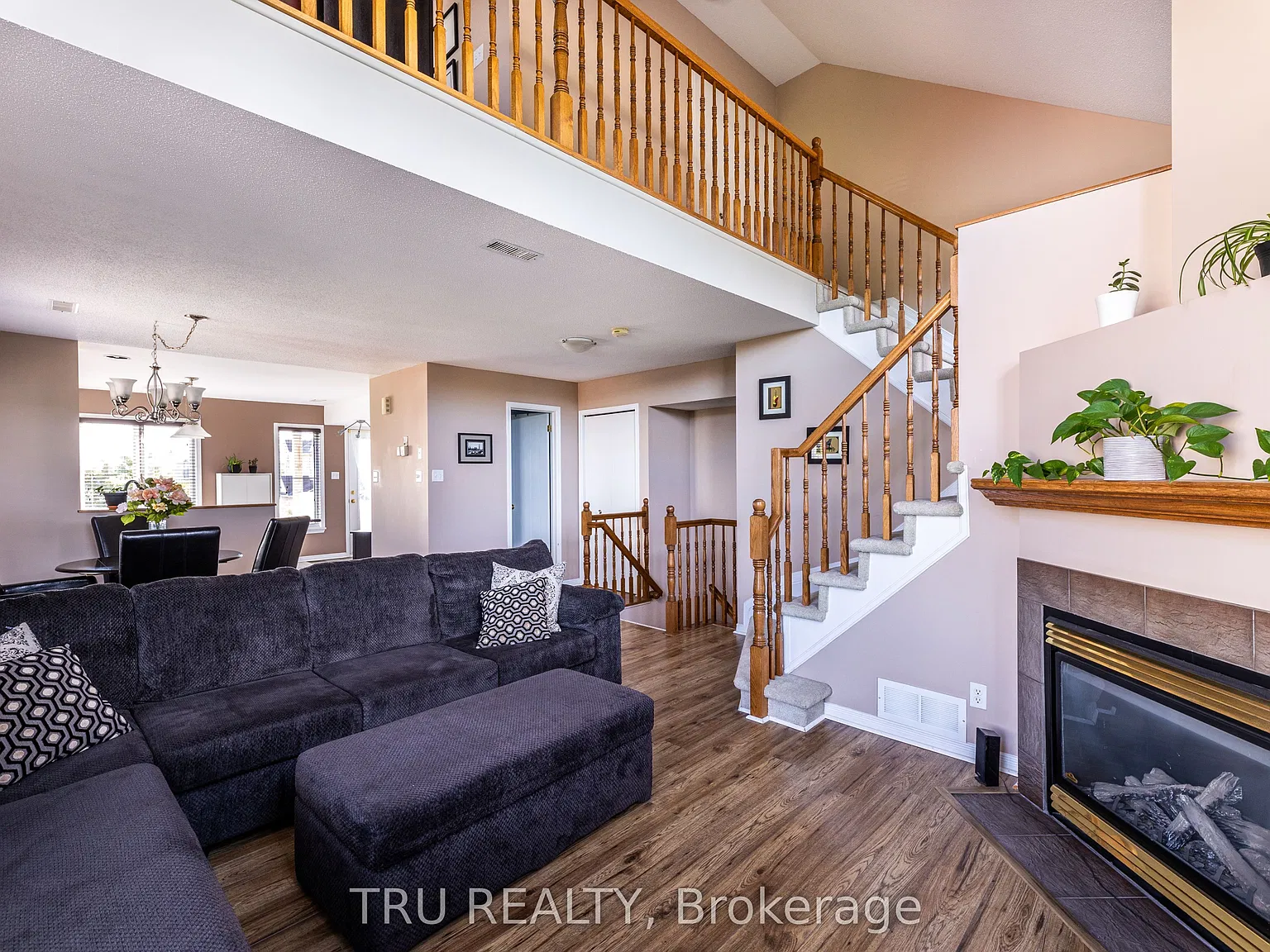 2 bed, $2,295 — Photo 2