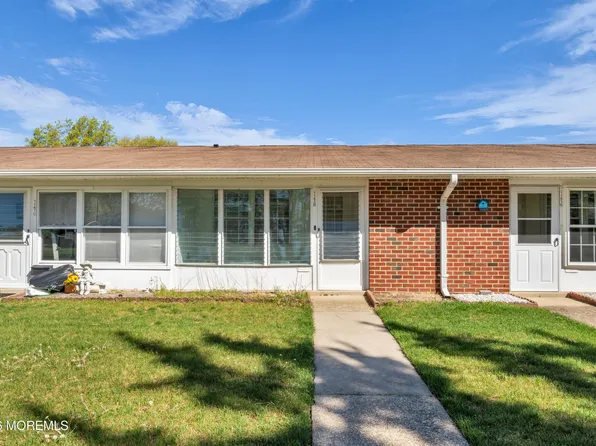 1151D Argyll Circle, Lakewood, NJ 08701