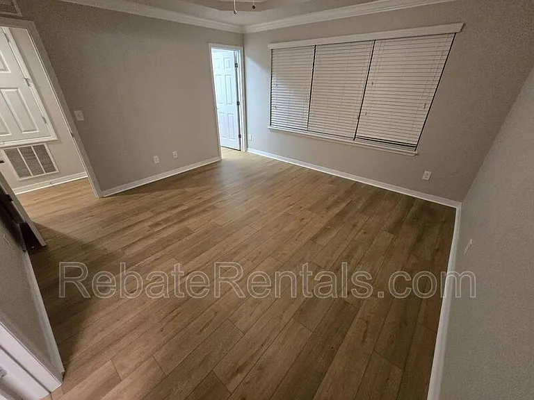 14314 Dovewind Ct — Photo 48