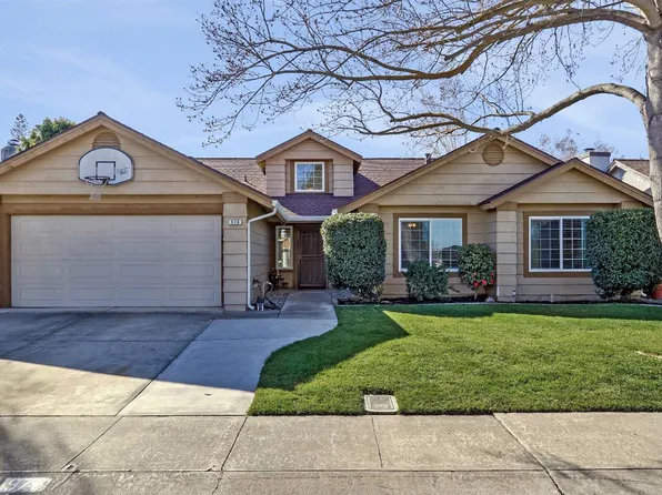 978 Swan Dr, Manteca, CA 95337