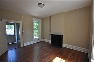 4th image of 638 W Main St #1101