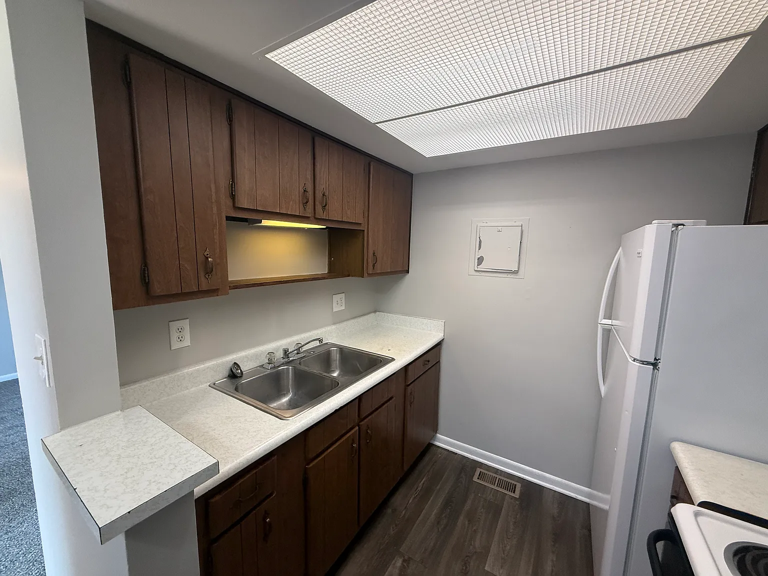 1 bed, 800 sqft, $850 — Photo 3