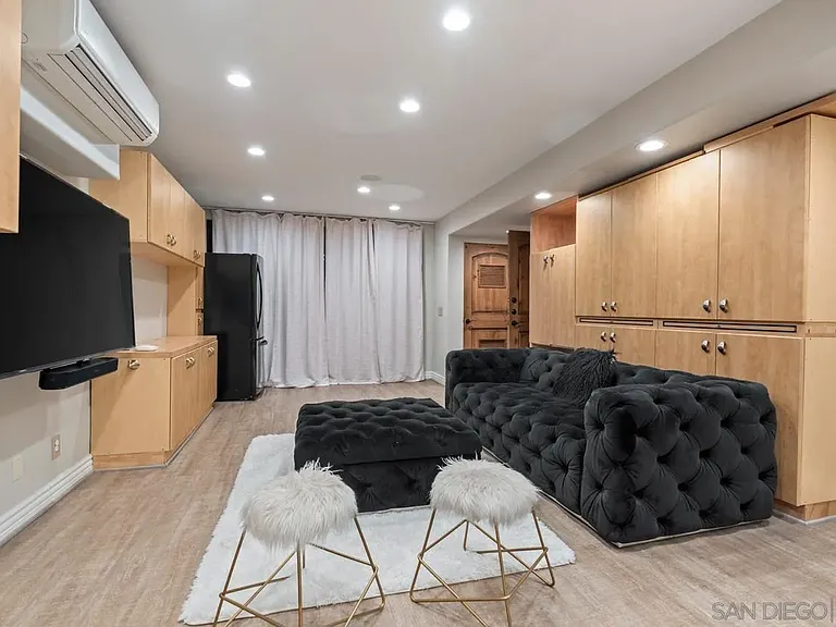 7964 Prospect Pl — Photo 43