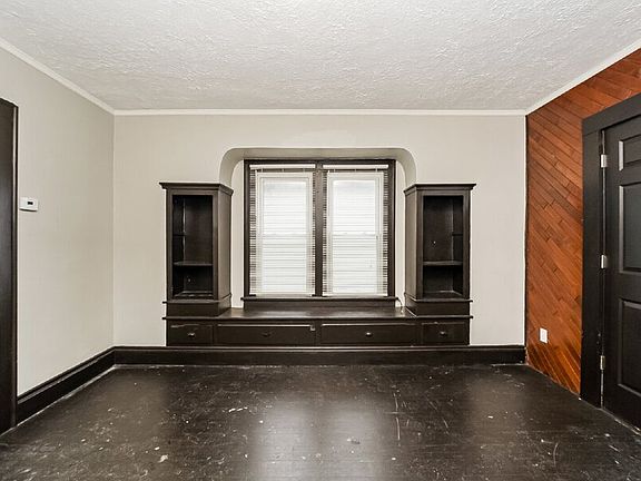 3rd image of 2179 W 106th St Unit 2