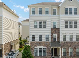 24686 Byrne Meadow Sq, Aldie, VA 20105
