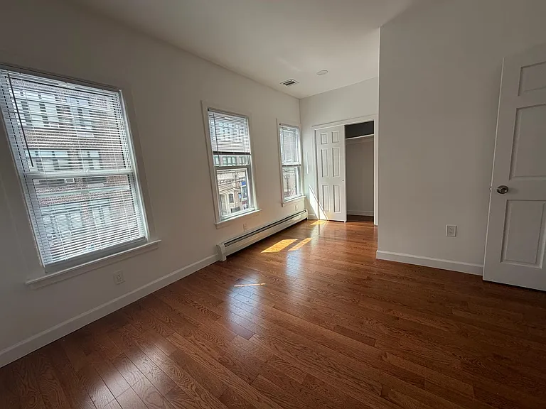 49 Mercer St #2 — Photo 8