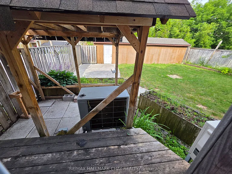 28 Matchedash St N #3 — Photo 20