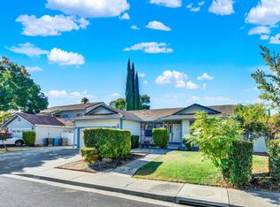 418 Gatehouse Dr, Vacaville, CA 95687