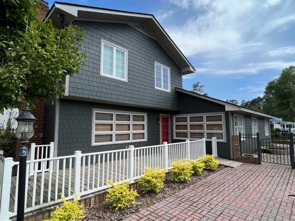 72 Clarkland Village Street, White Lake, NC 28337