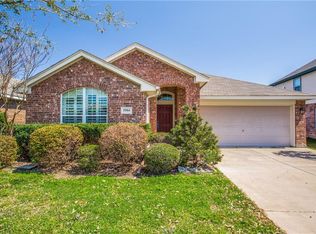 5904 Red Drum Dr, Fort Worth, TX 76179