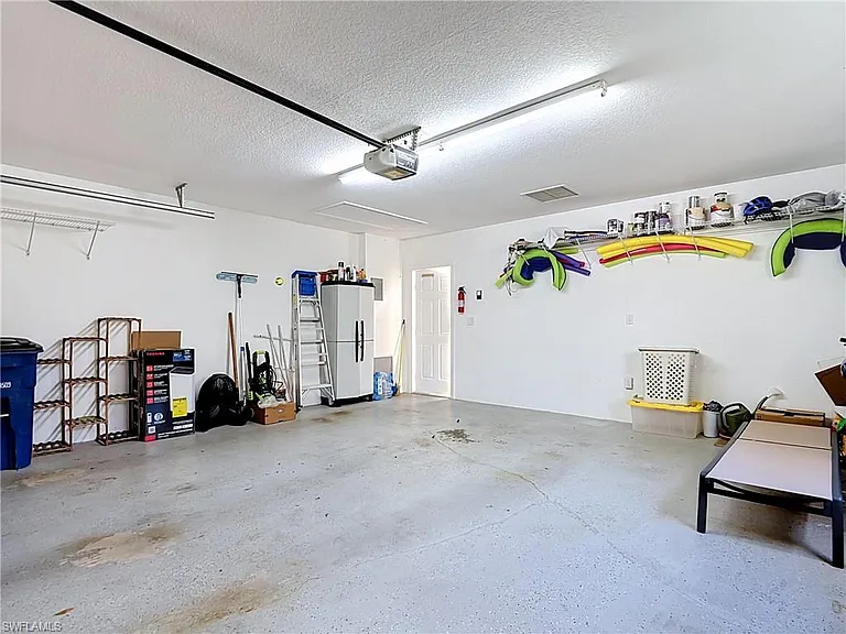 14700 Escalante Way — Photo 43