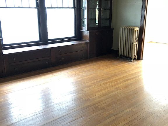 Dining room showing entrance into the front sunroom