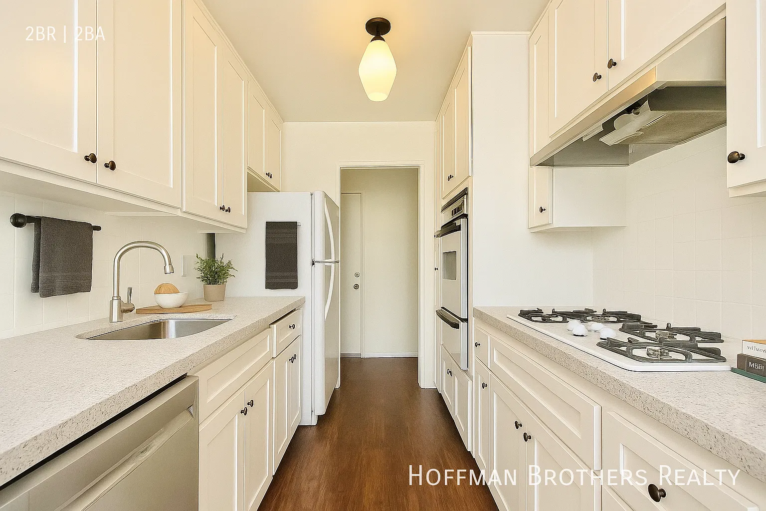 Front-Facing 2br/2ba With First-Floor Access, Parking & On-Site Laundry! — Photo 2