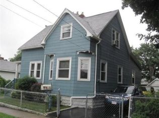 11 Alvin St, Methuen, MA 01844