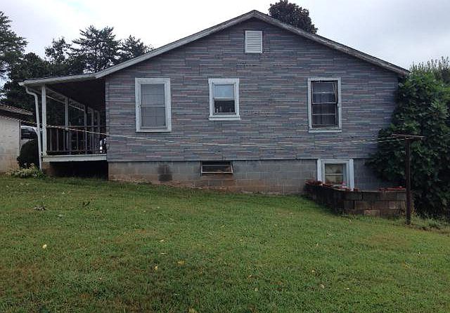2nd image of 6608 Casar Rd