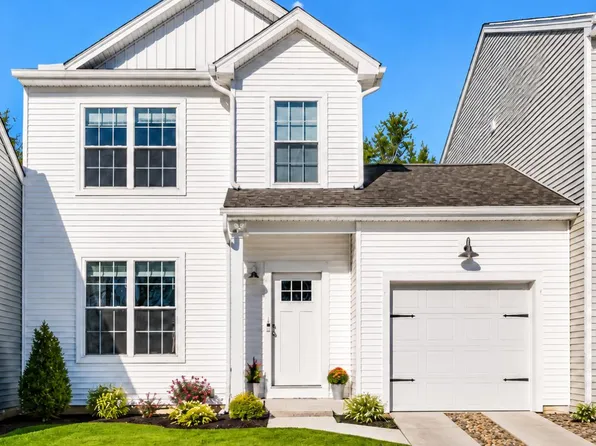 31 Parkview Dr, Carlisle, PA 17013
