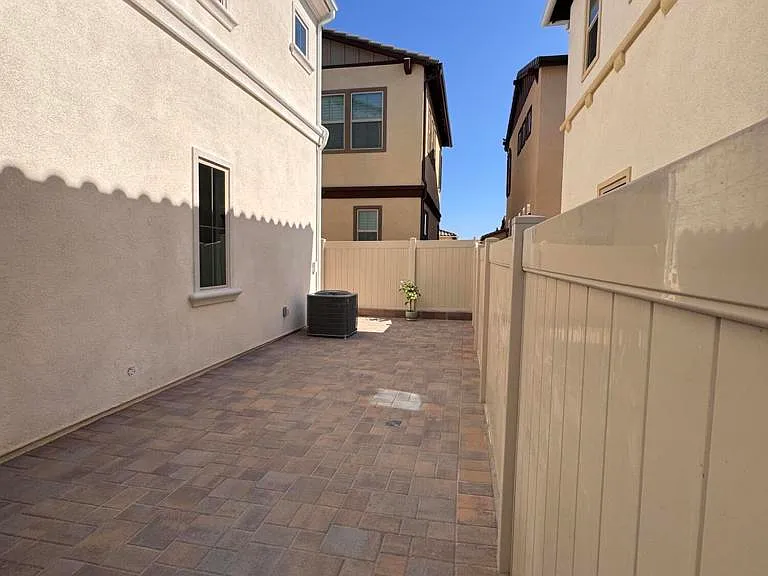 712 Guy Turner Dr — Photo 21