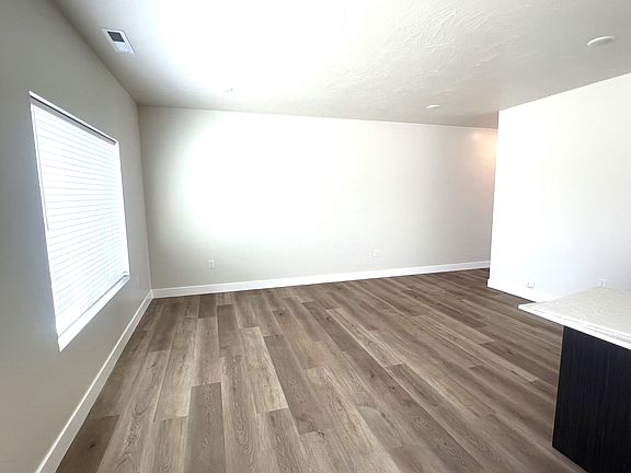 5th image of 3199 W 1625 N #18
