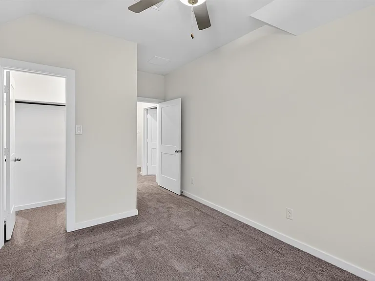 9113 Highland Northern Way — Photo 27