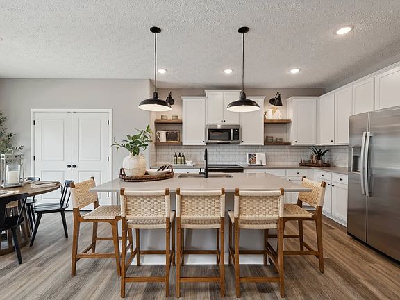 Kitchen with island